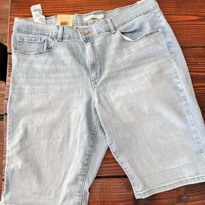 Levi's Classic Bermuda Denim Shorts